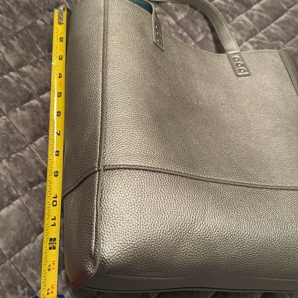 Harrods Reversible Bag - Picture 8 of 10